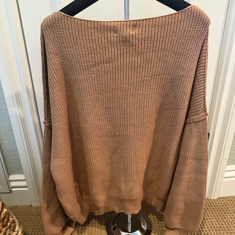 Off Shoulder Sweater - Picture 2 of 4